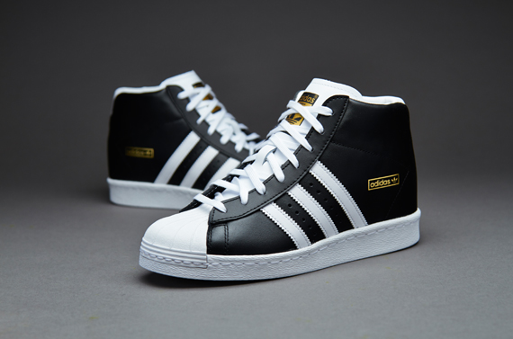 adidas superstar up w